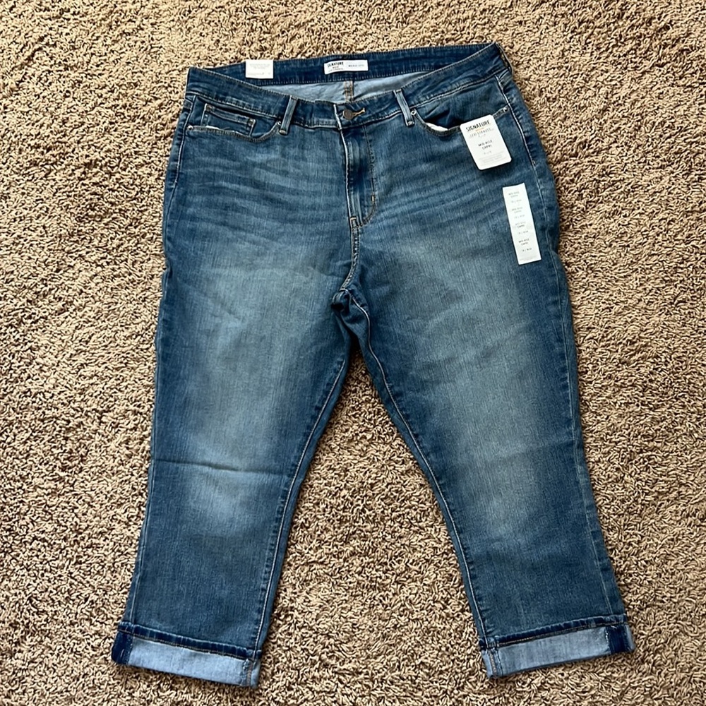 Levi Strauss Signature Mid-Rise Capri Jeans Size 18 W 34